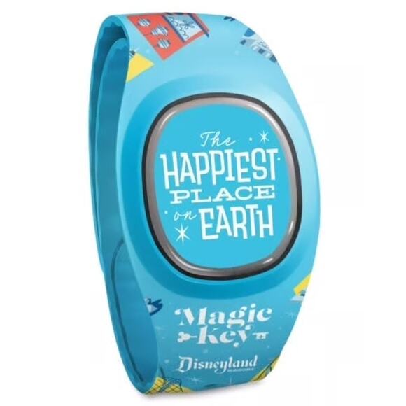 Disneyland Parks Magic Band Plus Happiest Place On Earth Blue Magic Key New - Picture 1 of 6